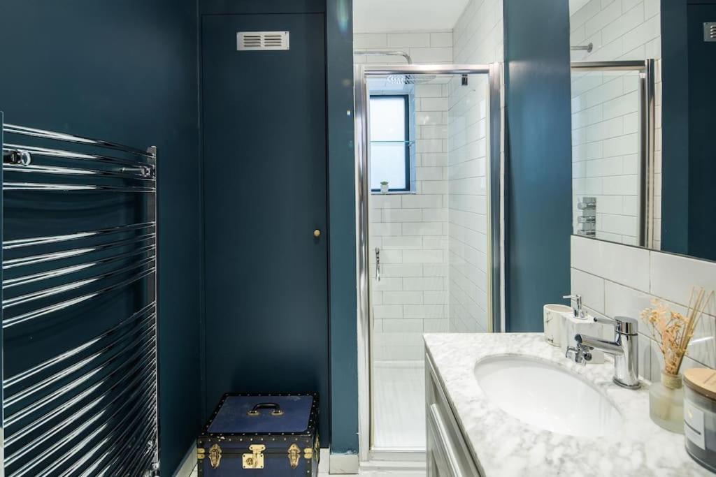 Апартаменти Superb Retreat Central Next Tube Лондон Екстер'єр фото